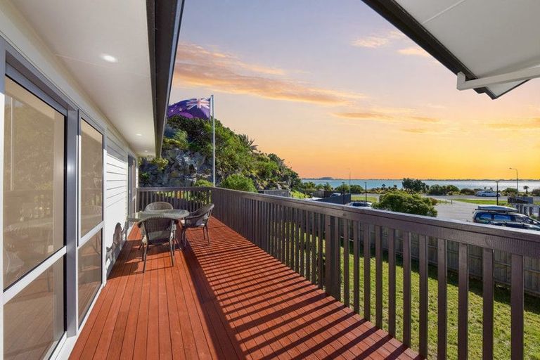 Photo of property in 5 Main Road, Redcliffs, Christchurch, 8081