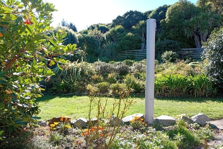 Photo of property in 10 Selwyn Parade, Lyttelton, 8082