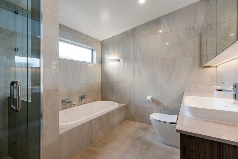 Photo of property in 56 Saint James Drive, Huntington, Hamilton, 3210