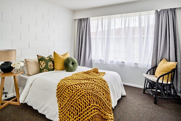 Photo of property in 3/14 Jillett Street, Titahi Bay, Porirua, 5022