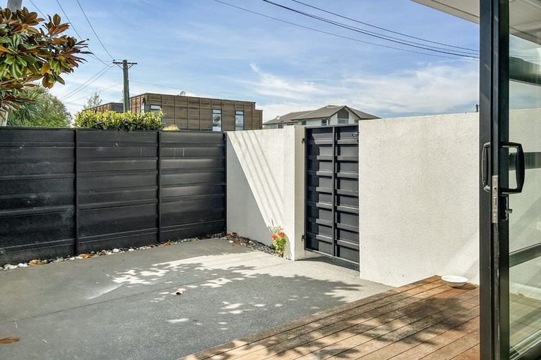 Photo of property in 105 Caledonian Road, St Albans, Christchurch, 8014