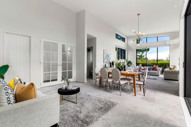 Photo of property in 36 Matahae Drive, Flat Bush, Auckland, 2019