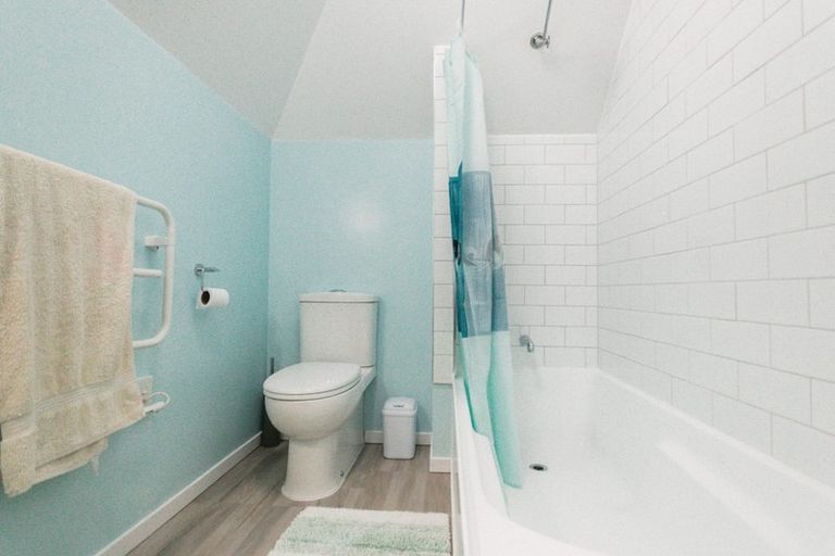 Photo of property in 33u9 Hiropi Street, Newtown, Wellington, 6021