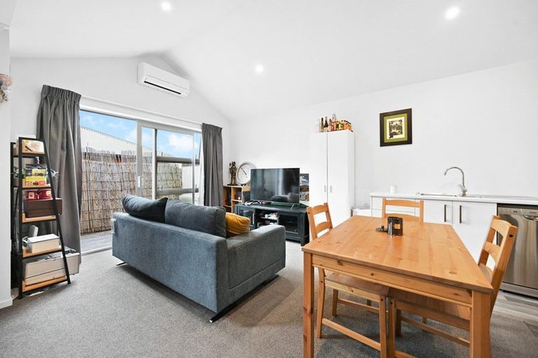 Photo of property in 5u2 Teddy Street, Whitiora, Hamilton, 3200