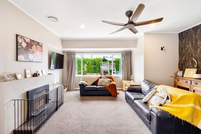 Photo of property in 41 Barker Road, Marewa, Napier, 4110