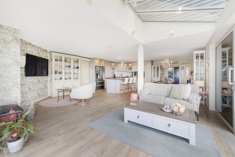 Photo of property in 44a Cook Street, Howick, Auckland, 2014