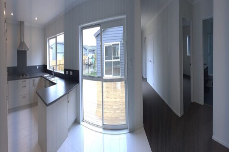 Photo of property in 13 Karetai Crescent, Favona, Auckland, 2024