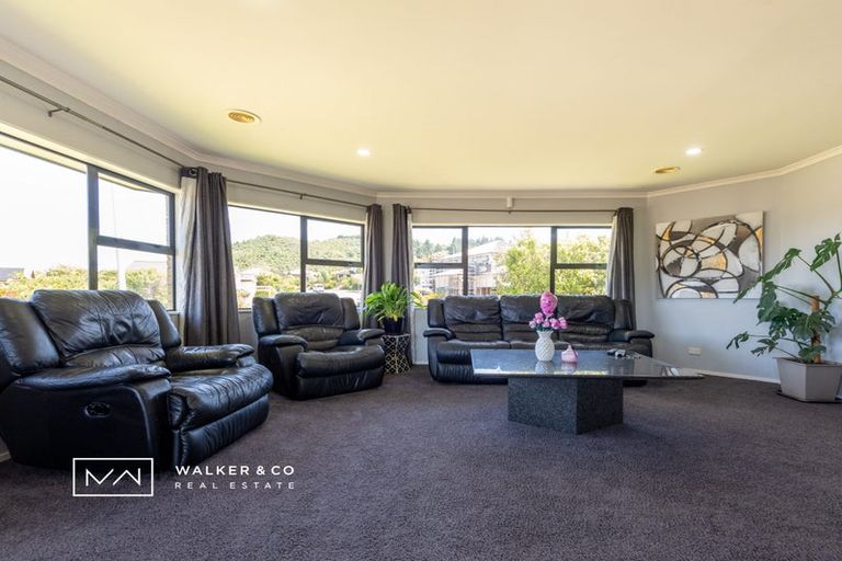 Photo of property in 16 Kirton Drive, Riverstone Terraces, Upper Hutt, 5018