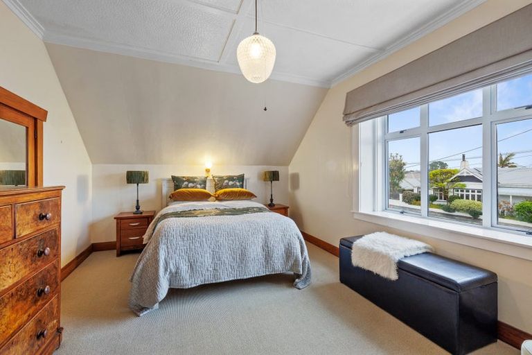 Photo of property in 13 Paynters Avenue, Strandon, New Plymouth, 4312