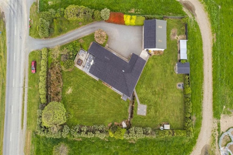 Photo of property in 211 Waikuku Beach Road, Waikuku, Rangiora, 7473