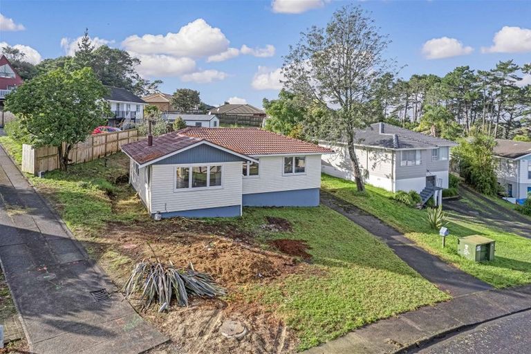 Photo of property in 46 Glenbervie Crescent, Massey, Auckland, 0614