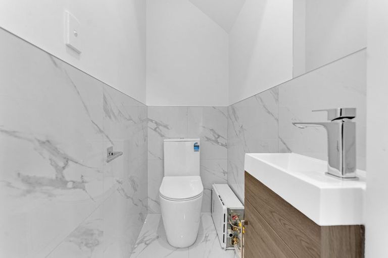 Photo of property in 22d Justamere Place, Weymouth, Auckland, 2103