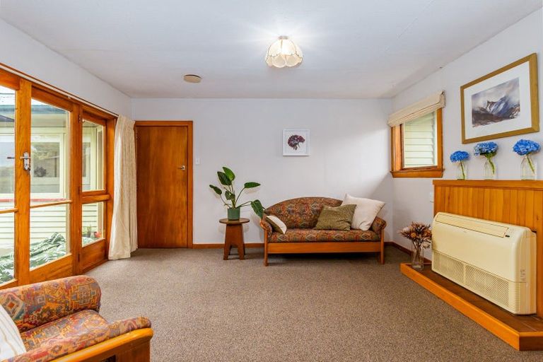 Photo of property in 16 Connolly Street, Geraldine, 7930