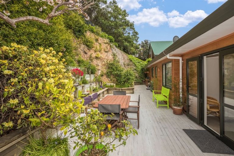 Photo of property in 39 Leeward Drive, Whitby, Porirua, 5024