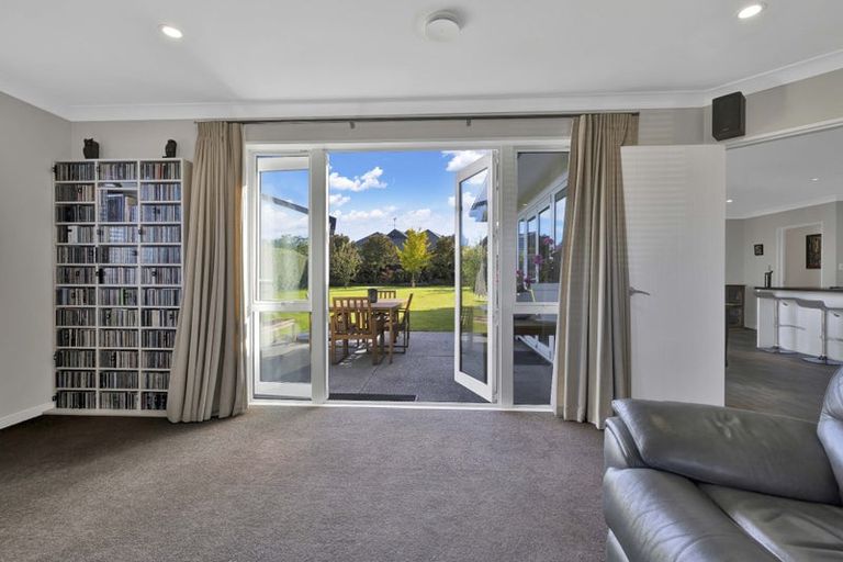 Photo of property in 46 Acacia Avenue, Rangiora, 7400