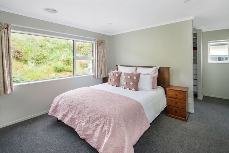 Photo of property in 7 Prestwich Rise, Churton Park, Wellington, 6037