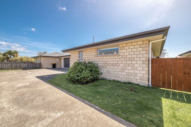 Photo of property in 146c Romilly Street, Westport, 7825