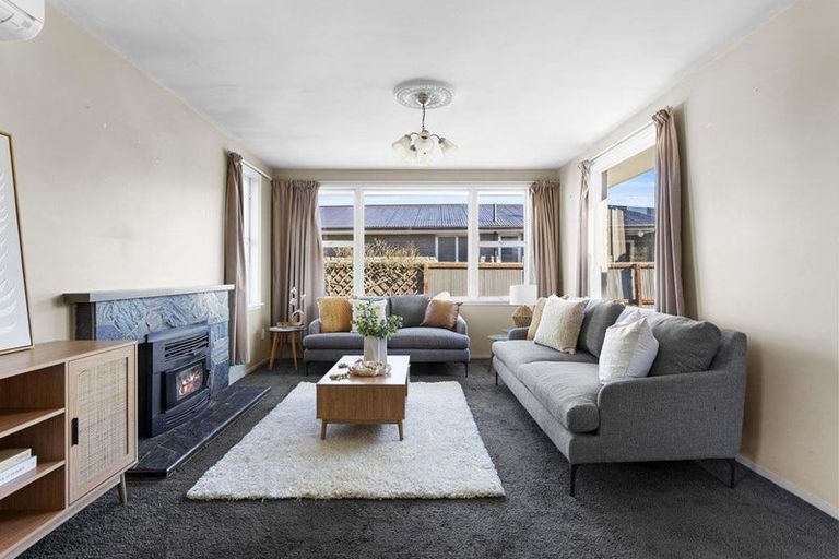 Photo of property in 63 Johns Road, Rangiora, 7400