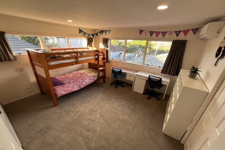 Photo of property in 5b Thurston Place, Bucklands Beach, Auckland, 2012