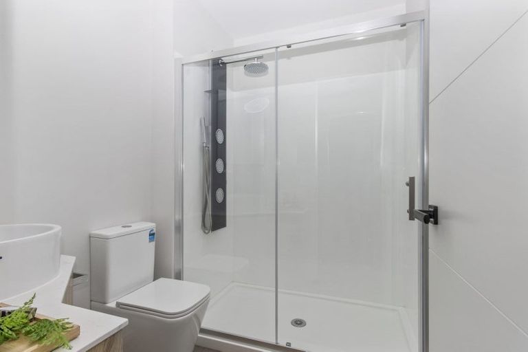 Photo of property in 44u3 May Street, Hamilton East, Hamilton, 3216