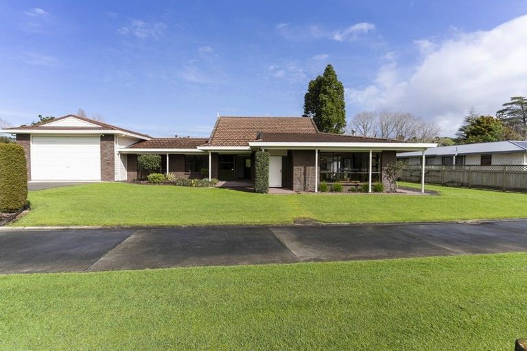 Photo of property in 126 Patiki Place, Whangamata, 3620