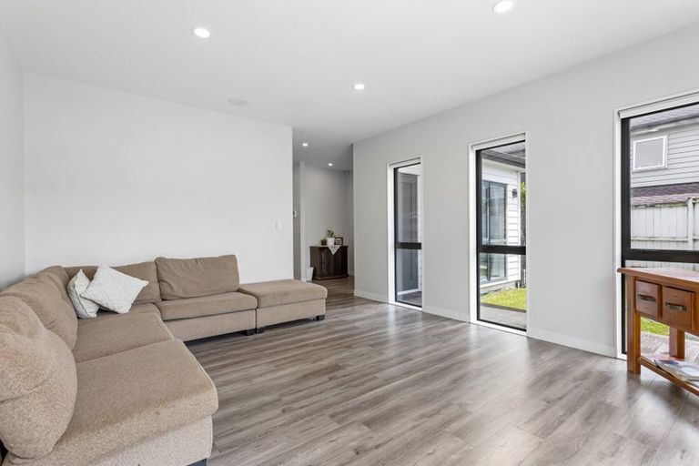 Photo of property in 3 Crompton Place, Orewa, 0931