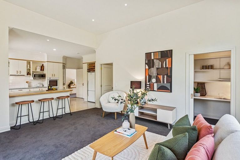 Photo of property in 2b Maple Lane, Waikanae, 5036