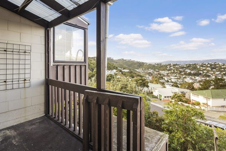Photo of property in 6u8 Kaikoura Street, Maupuia, Wellington, 6022