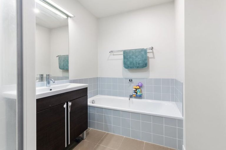 Photo of property in Altar Apartments, 56/120u Rintoul Street, Newtown, Wellington, 6021