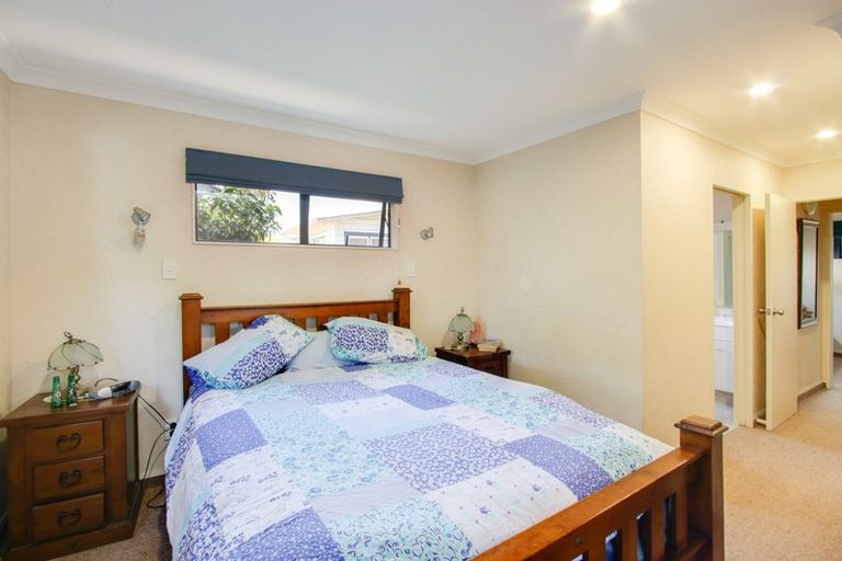 Photo of property in 69b Church Road, Taradale, Napier, 4112