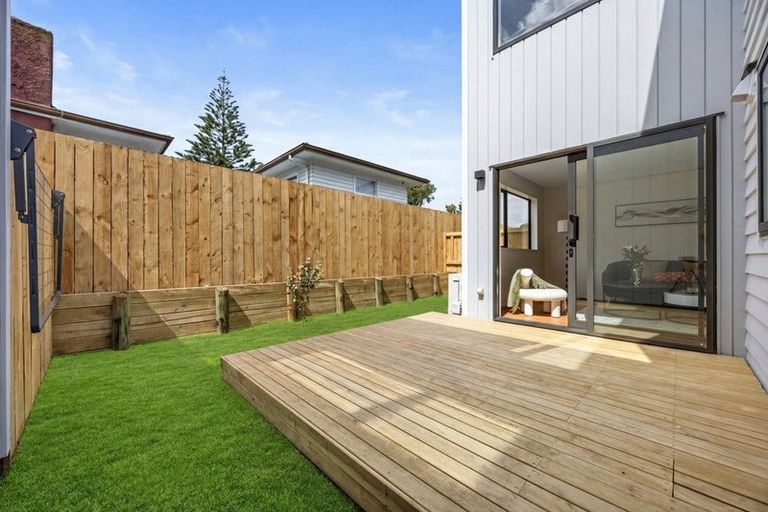 Photo of property in 4c Bettina Place, Manurewa, Auckland, 2102
