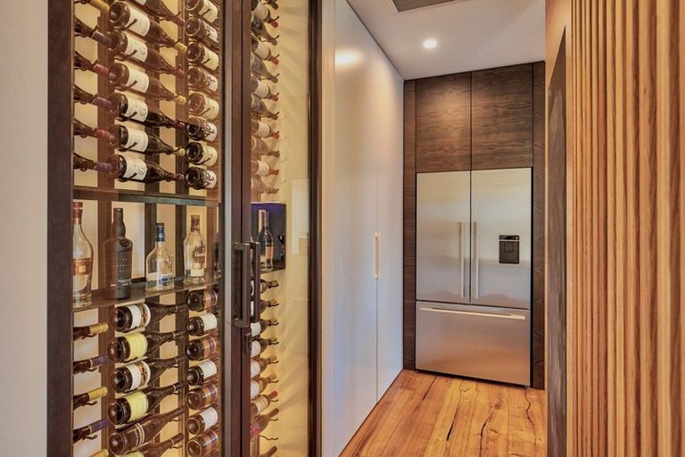 Photo of property in 3 Little Alpha Loop, Wanaka, 9305