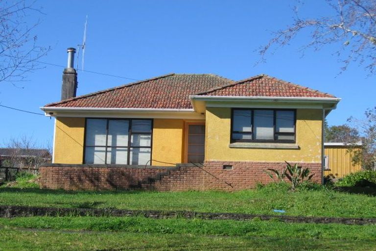 Photo of property in 19 Meldrum Street, Te Kamo, Whangarei, 0112