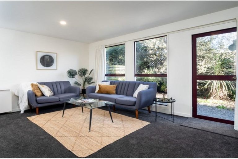 Photo of property in 8/16 Derby Street, St Albans, Christchurch, 8014