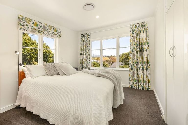 Photo of property in 71 Golf Road, Paraparaumu Beach, Paraparaumu, 5032