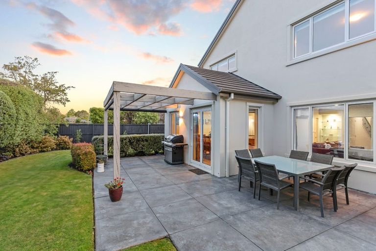 Photo of property in 6 June Gardens, Northwood, Christchurch, 8051