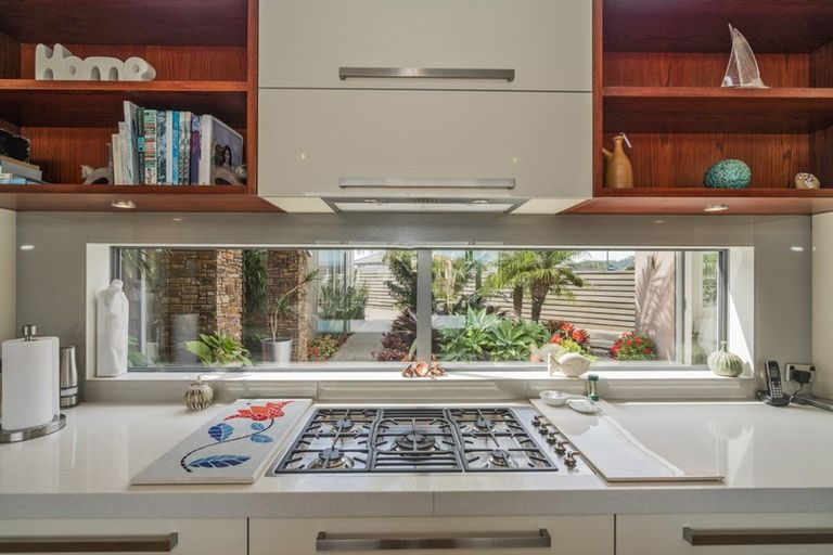 Photo of property in 3 Little George Place, Whitianga, 3510