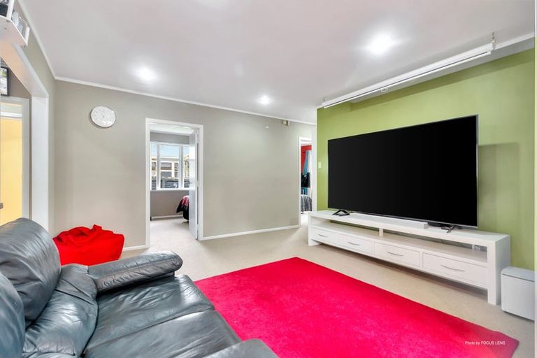 Photo of property in 1/7 Manuia Road, Takanini, 2112