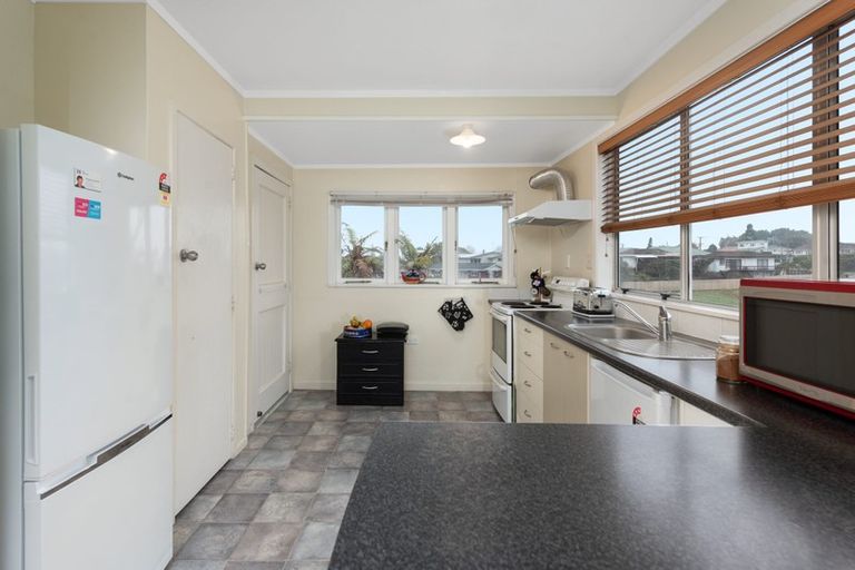 Photo of property in 12a Oroua Street, Te Puke, 3119
