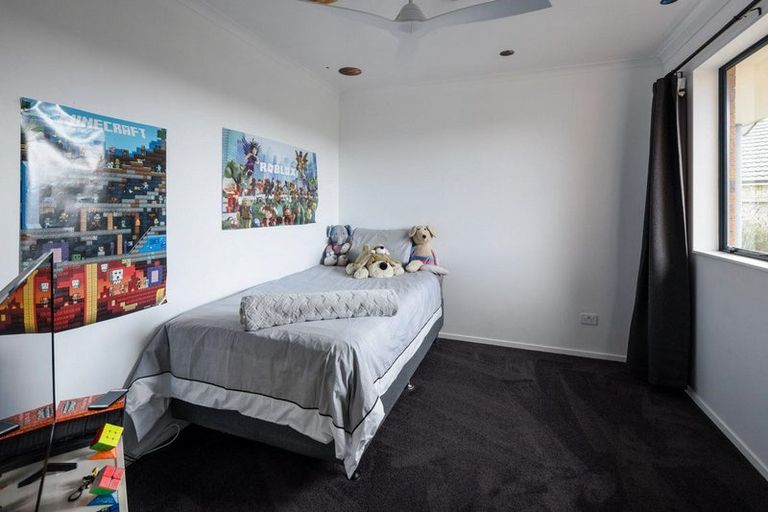 Photo of property in 23 Oaklands Drive, Cambridge, 3434