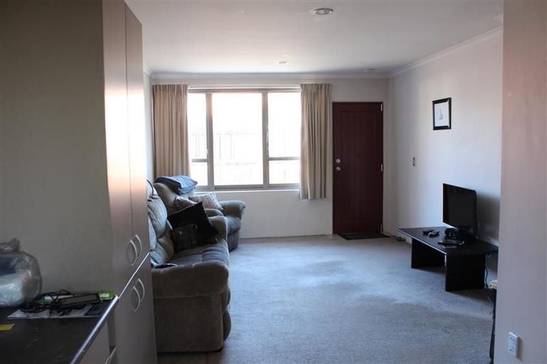 Photo of property in 8f Ford Street, Hamilton East, Hamilton, 3216