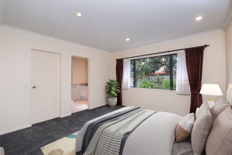 Photo of property in 1 Hanna Place, Havelock North, 4130