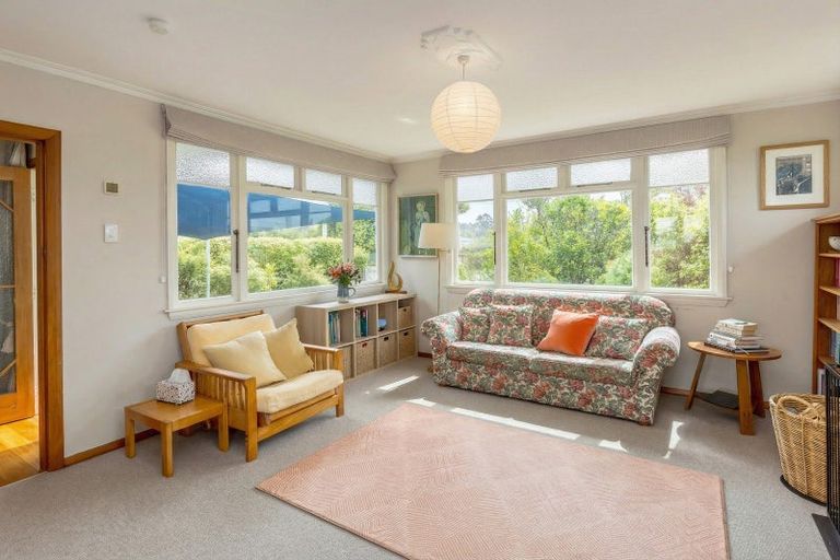 Photo of property in 38 Jellicoe Street, Greytown, 5712