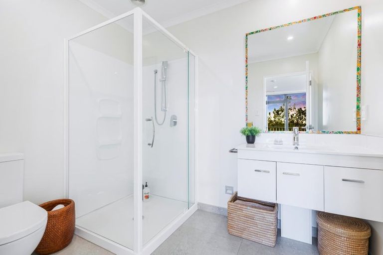 Photo of property in 34 Squadron Drive, Hobsonville, Auckland, 0616