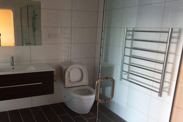 Photo of property in Frame Apartments, 501/111 Molesworth Street, Thorndon, Wellington, 6011