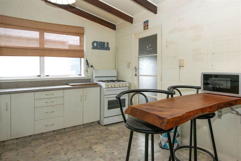 Photo of property in 2/12 John Street, Blenheim, 7201