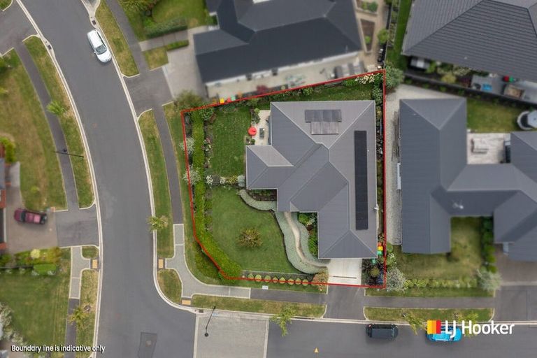 Photo of property in 1 Carrick Place, Mosgiel, 9024