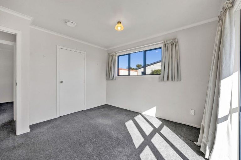 Photo of property in 135a Portia Street, Stratford, 4332