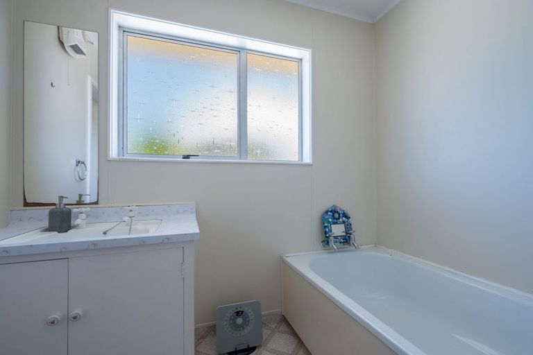 Photo of property in 1/67 Fergusson Street, Stoke, Nelson, 7011