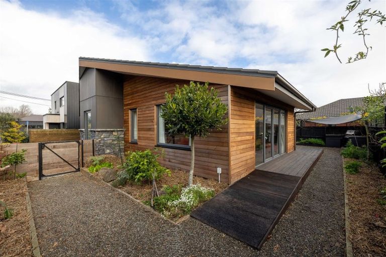 Photo of property in 9 Church Square, Addington, Christchurch, 8024